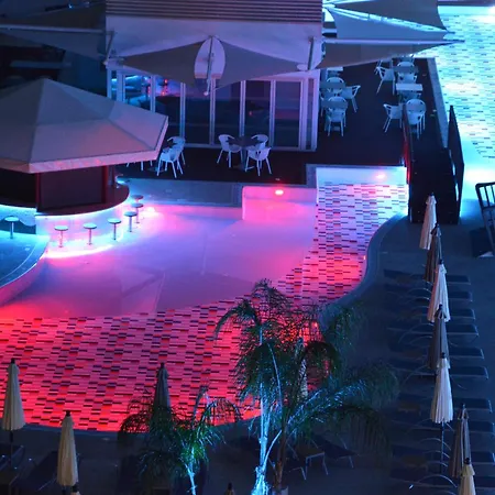 Vassos Nissi & Hotel Ajia Napa