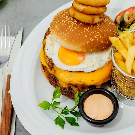 Vassos Nissi & Hotel Ajia Napa