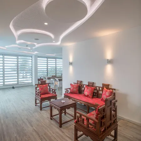 Vassos Nissi & Ajia Napa