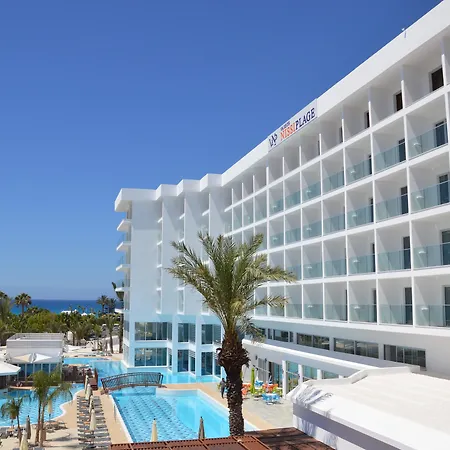 Vassos Nissi & Hotell Ayia Napa