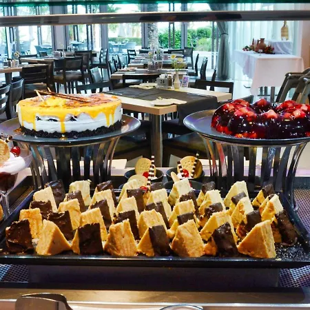 Hotell Vassos Nissi & 4*