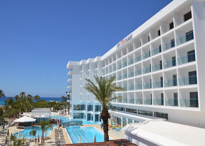 Vassos Nissi & Hotell Ayia Napa