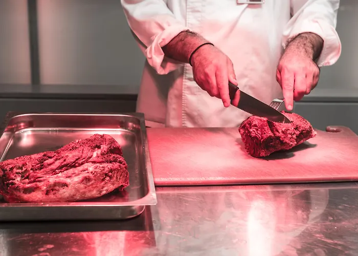 Vassos Nissi & Hotel 4*