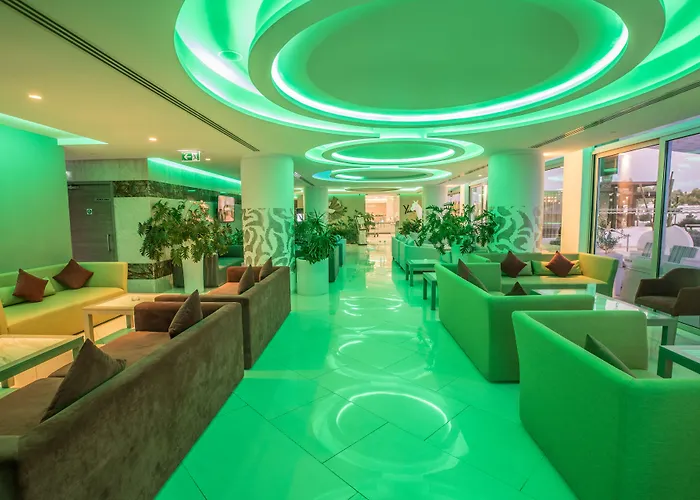 Vassos Nissi & Hotel