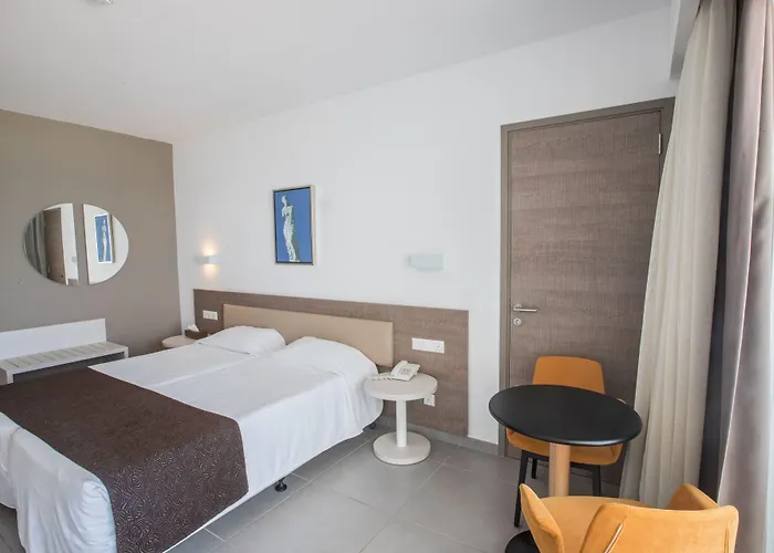 Hotell Vassos Nissi & Ayia Napa