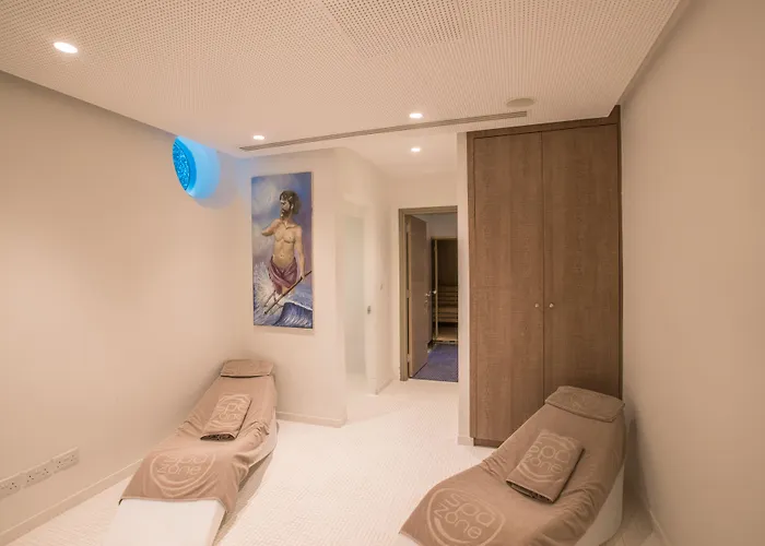 Hotell Vassos Nissi & 4*