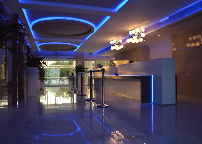 Vassos Nissi & Hotell