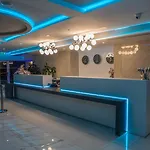 Vassos Nissi & 4*