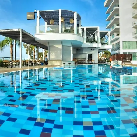 Vassos Nissi & 4* Agia Napa